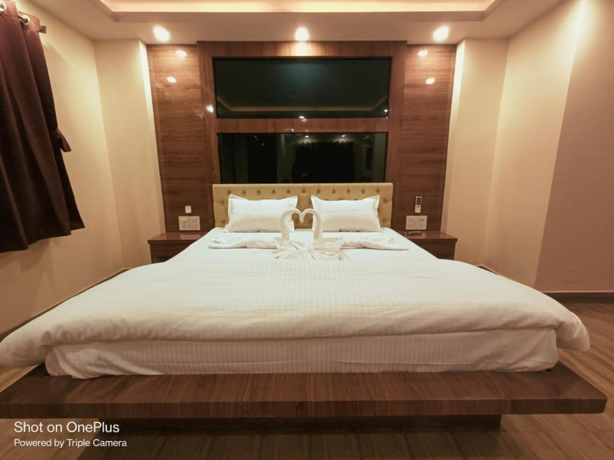 Hotel Jyoti International Asansol ภายนอก รูปภาพ