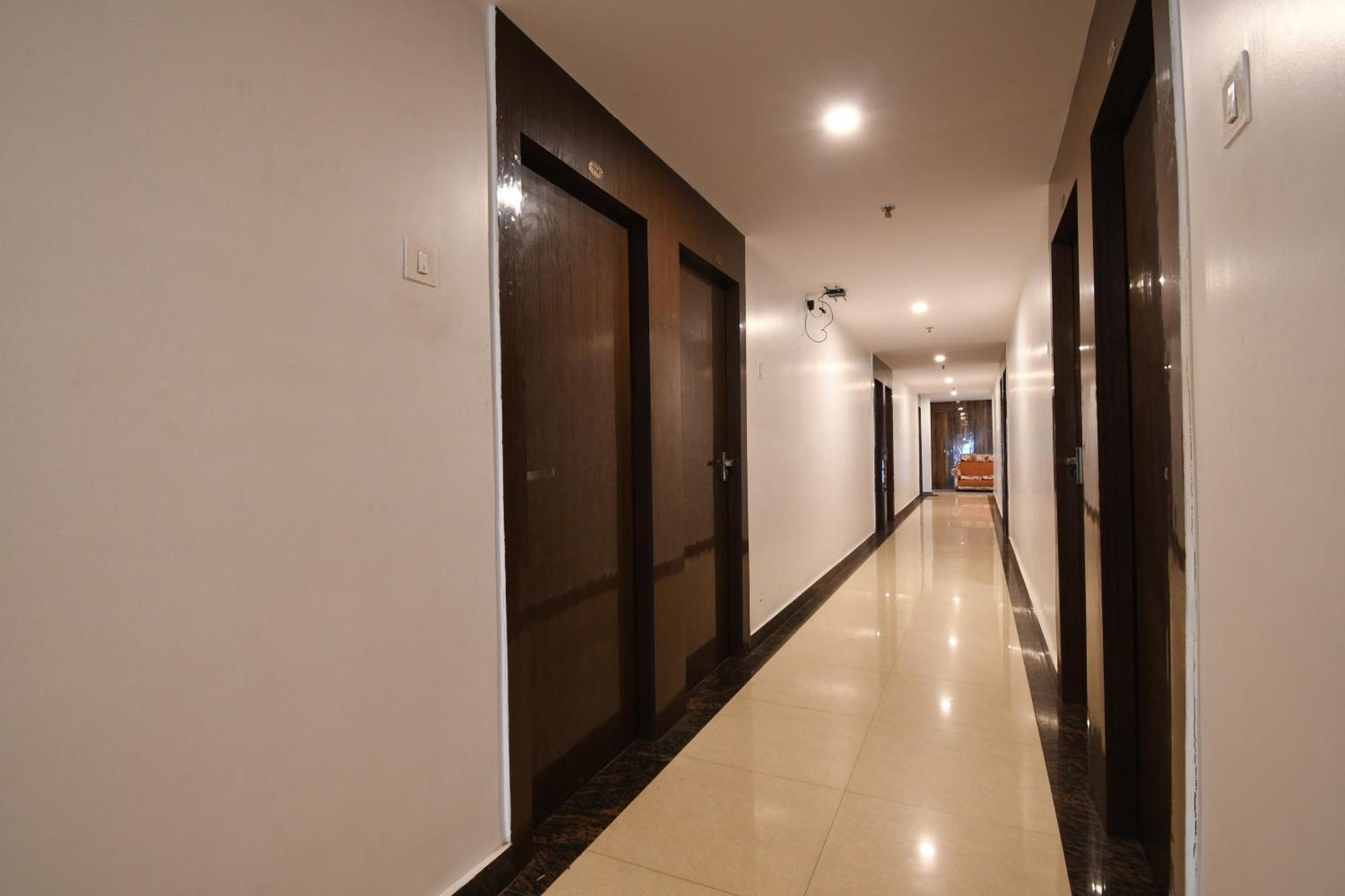 Hotel Jyoti International Asansol ภายนอก รูปภาพ
