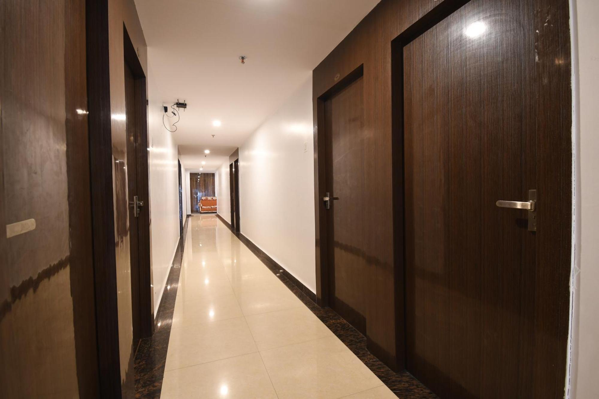 Hotel Jyoti International Asansol ภายนอก รูปภาพ