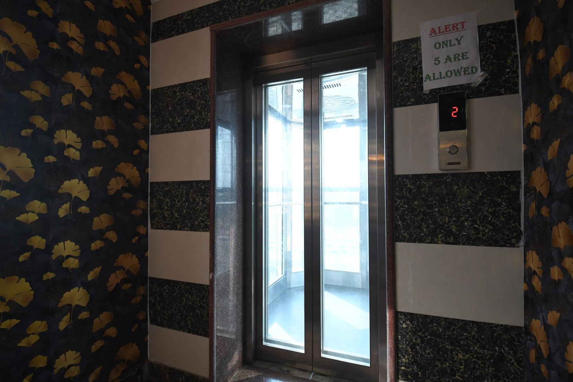 Hotel Jyoti International Asansol ภายนอก รูปภาพ
