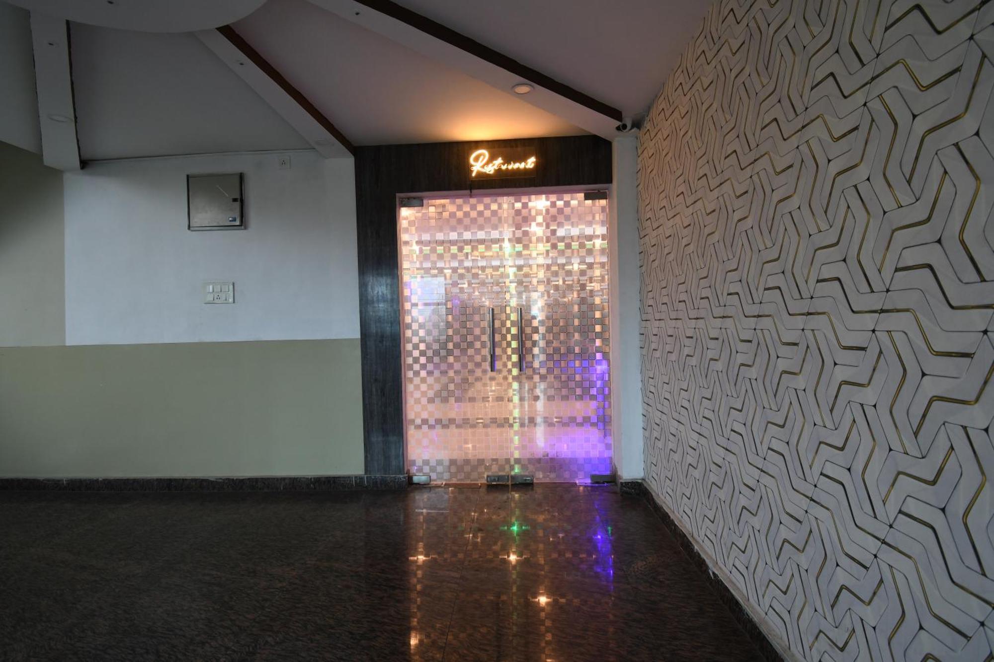 Hotel Jyoti International Asansol ภายนอก รูปภาพ