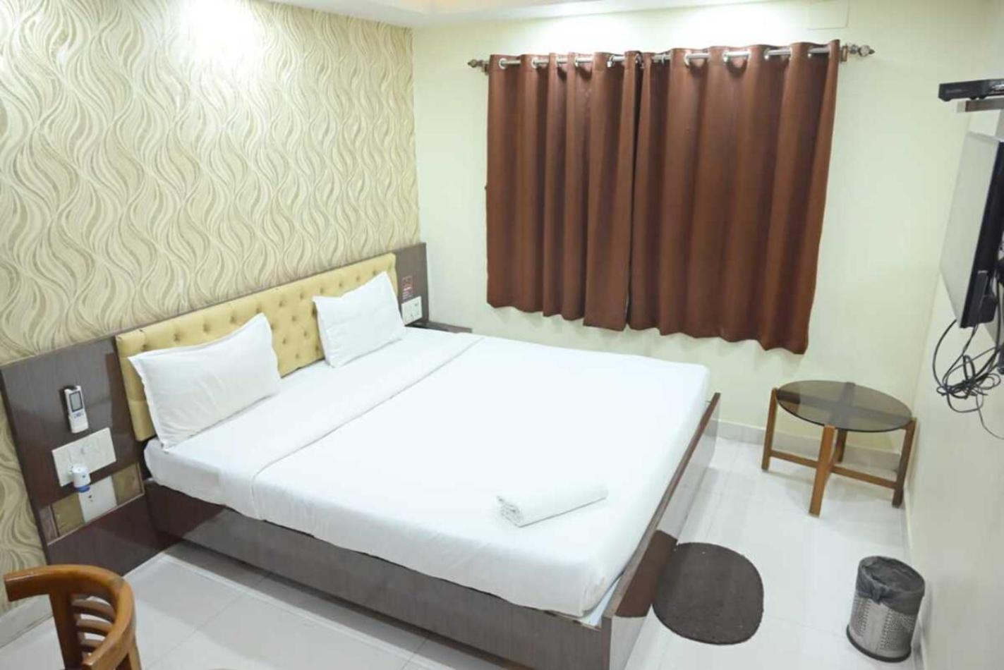 Hotel Jyoti International Asansol ภายนอก รูปภาพ