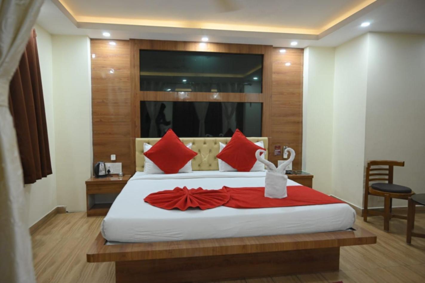 Hotel Jyoti International Asansol ภายนอก รูปภาพ