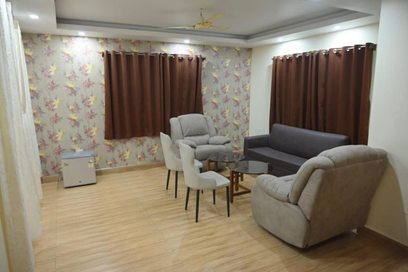 Hotel Jyoti International Asansol ภายนอก รูปภาพ
